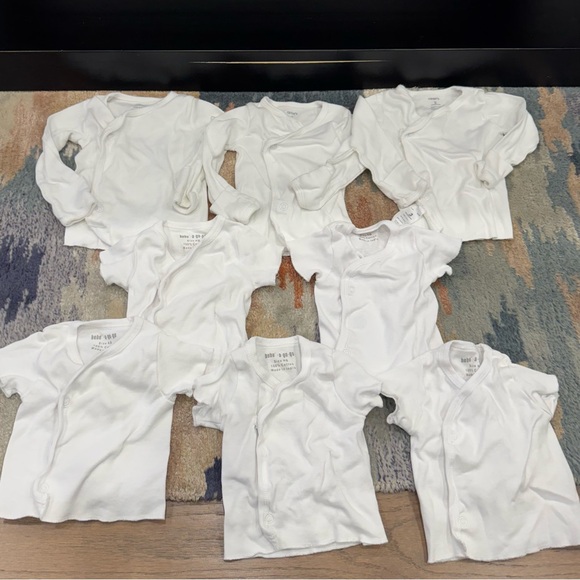 Set of 8 NB/0-3 month Side Snap Undershirts - Picture 2 of 4
